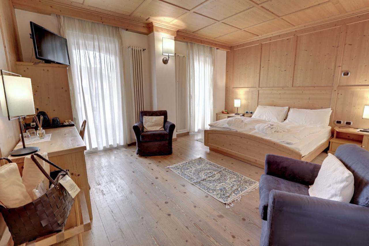 Leading Relax Hotel Maria Моена Екстер'єр фото