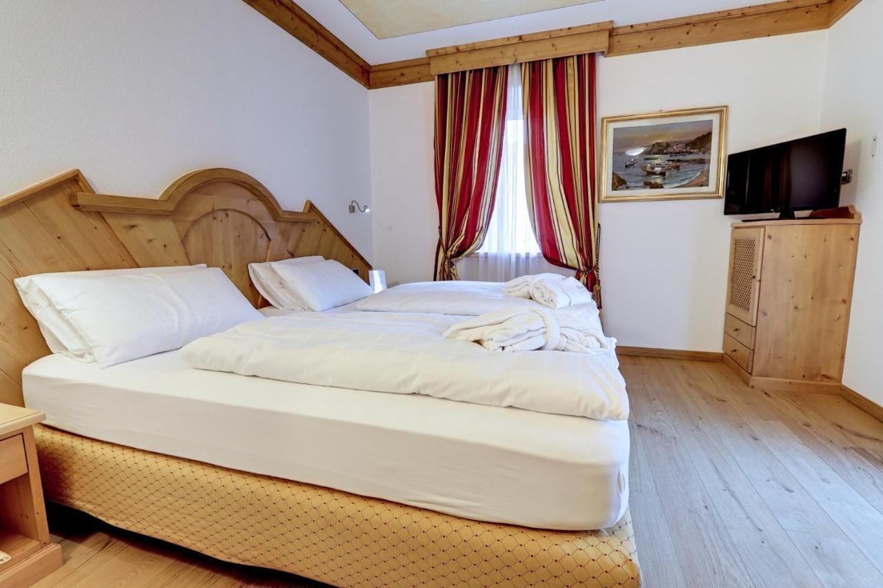Leading Relax Hotel Maria Моена Екстер'єр фото