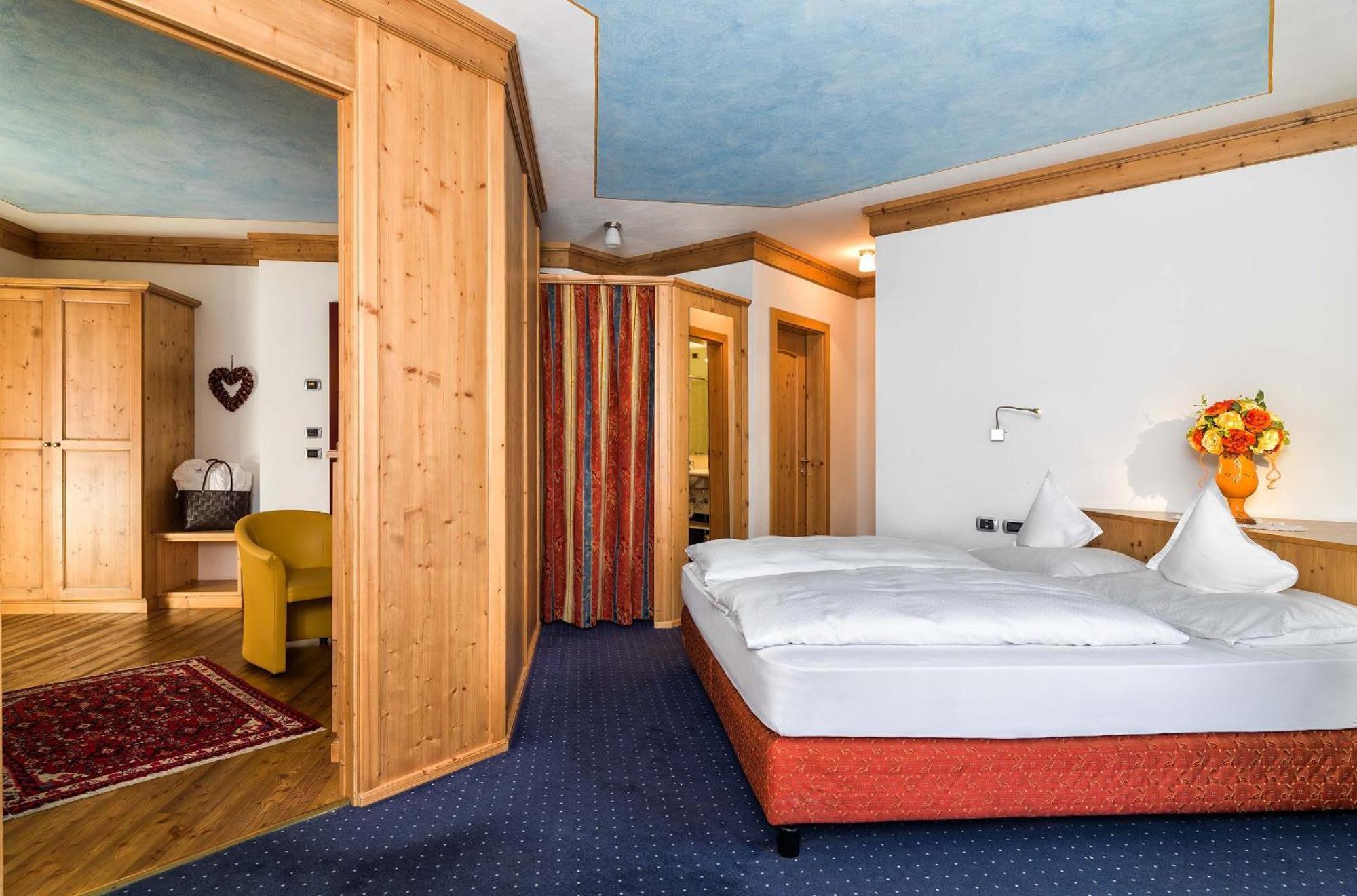 Leading Relax Hotel Maria Моена Номер фото